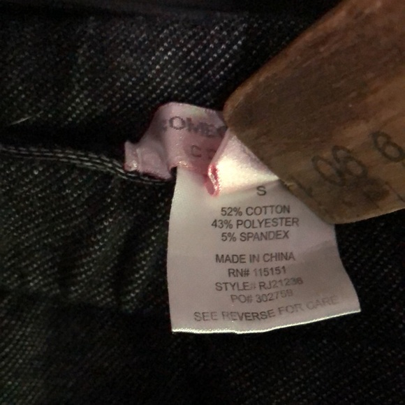 Romeo and Juliet Couture side zip leggings - Picture 9 of 9